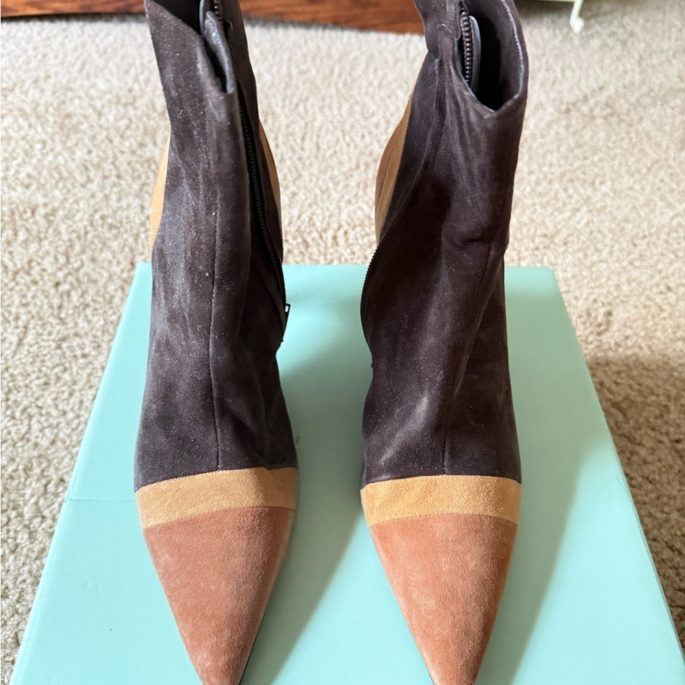 Gianni Bini Brown Tan Ankle Booties with Suede Toe